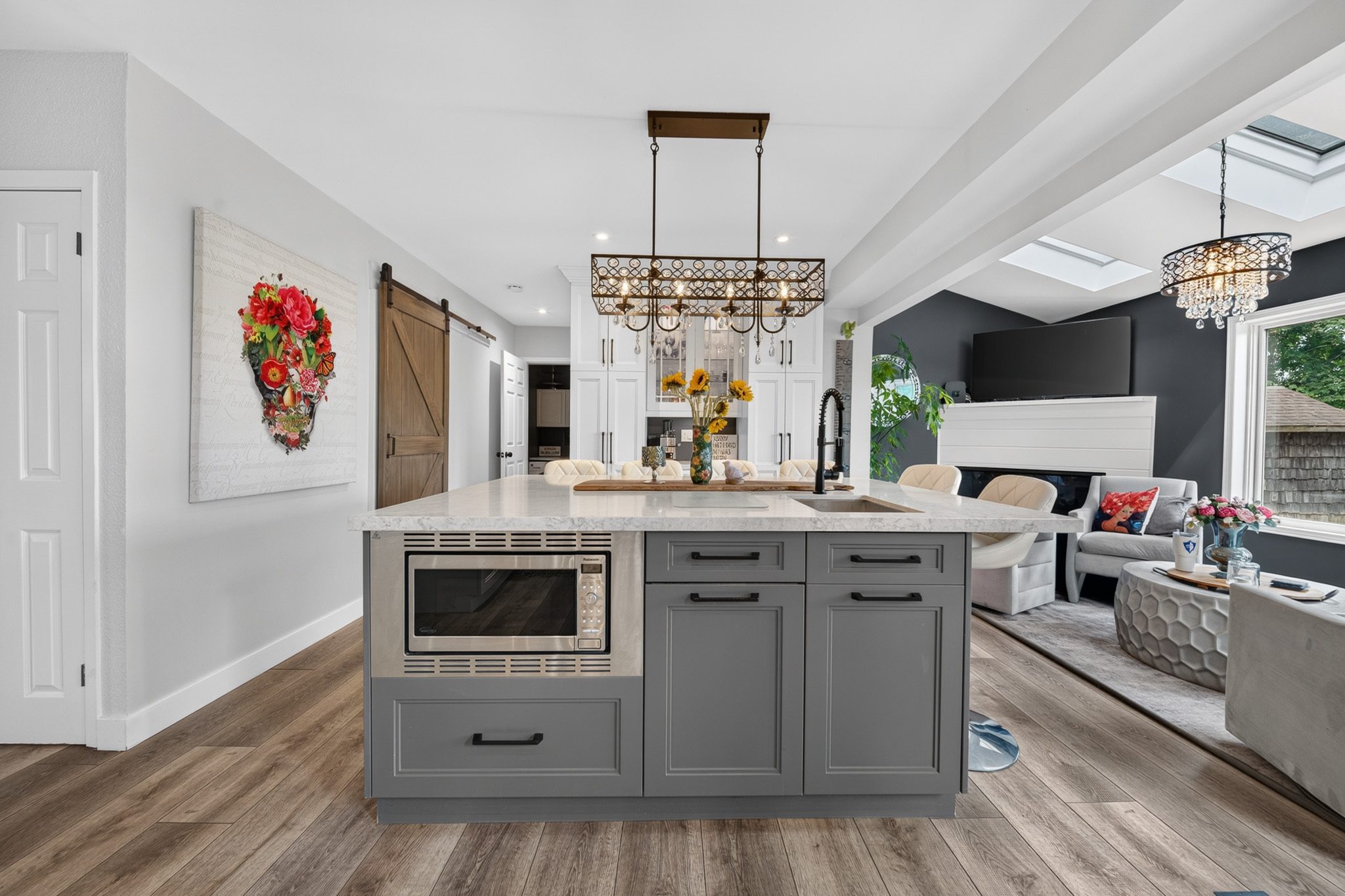 The oversized island under the pendant lights