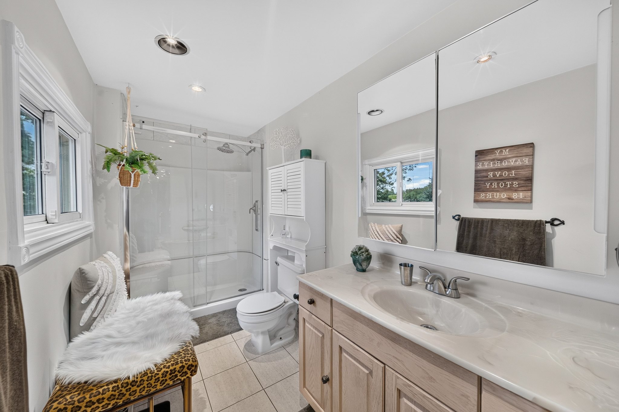 The ensuite with a glass shower
