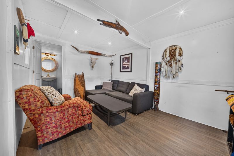 The bunkie's sitting area